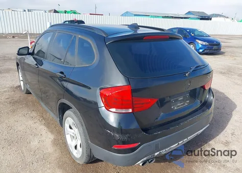 2013 BMW X1 Sdrive28I z USA, uszkodzony, nr VIN WBAVM1C58DVW44939